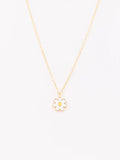 White Daisy Necklace